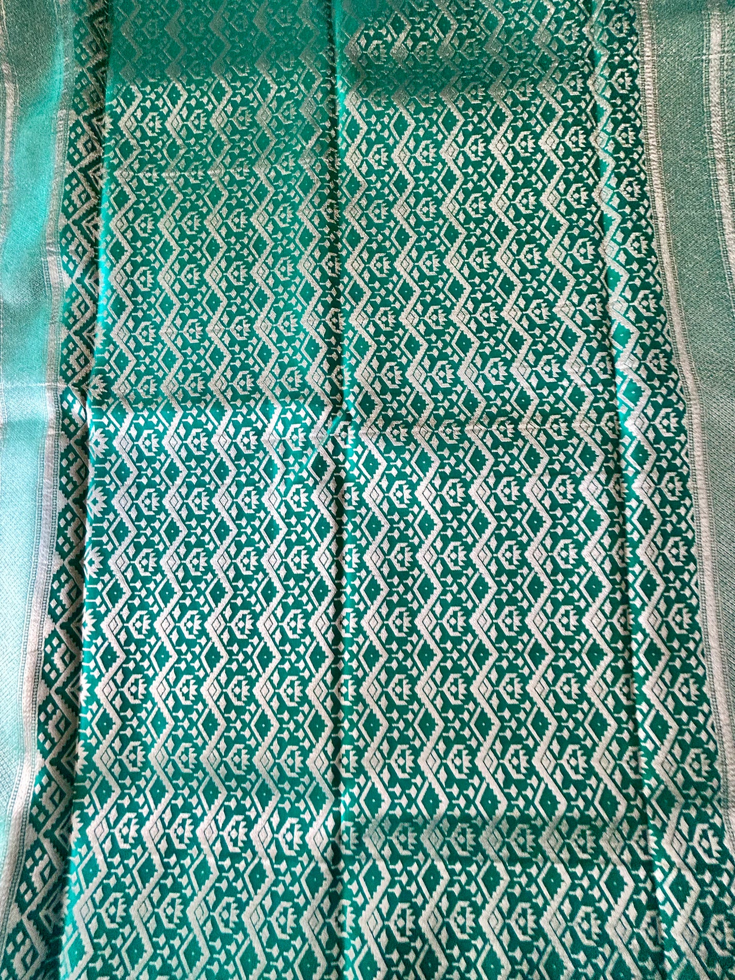 Green Gajji Silk Semi Silk Saree with line and buti