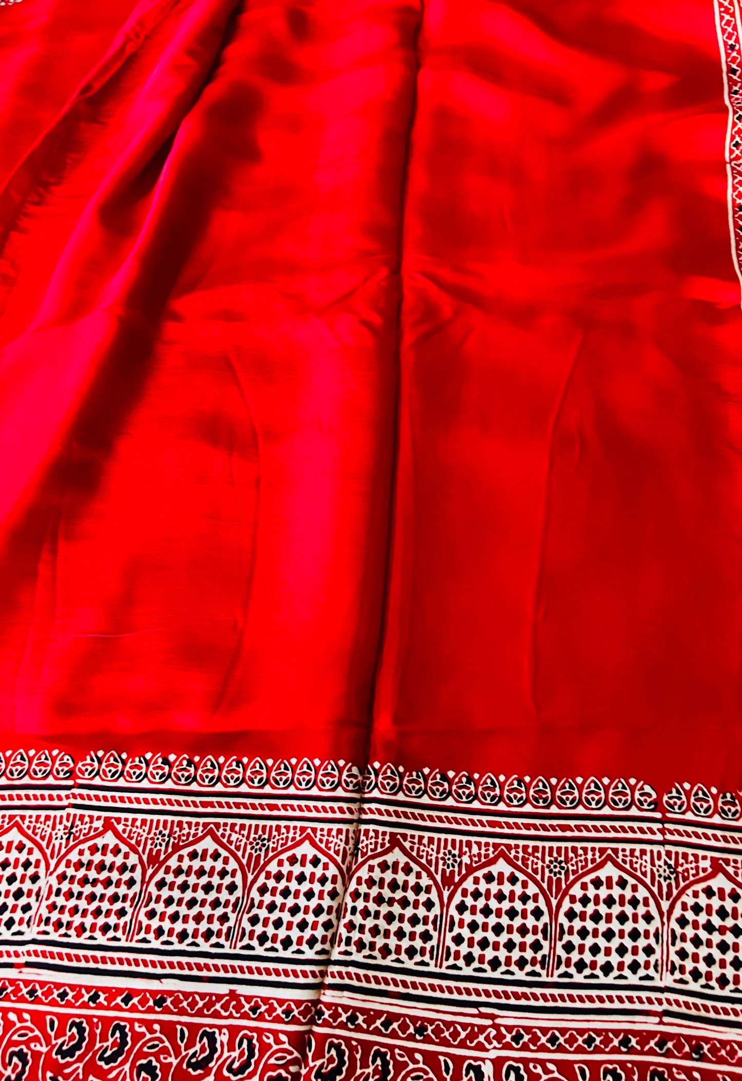 Red Modal Silk sare